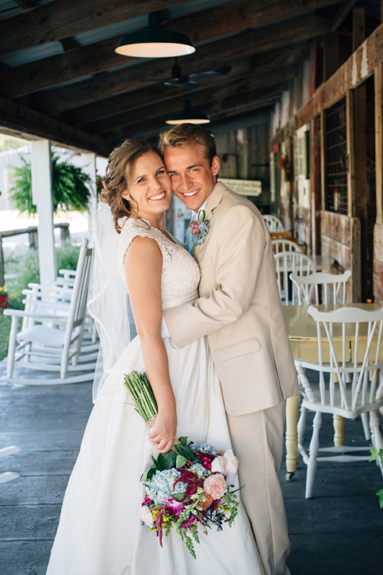 Colorful & Rustic Illinois Barn Wedding via TheELD.com