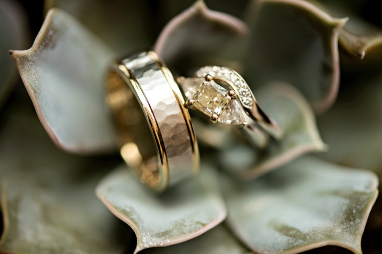 A Rustic Coral and Gold Florida Wedding via TheELD.com