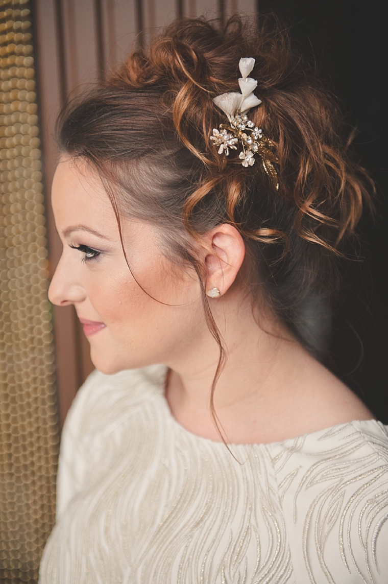 Vintage Glam Las Vegas Elopement Inspiration via TheELD.com