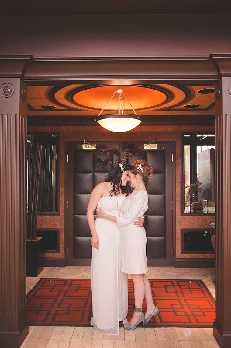 Vintage Glam Las Vegas Elopement Inspiration via TheELD.com