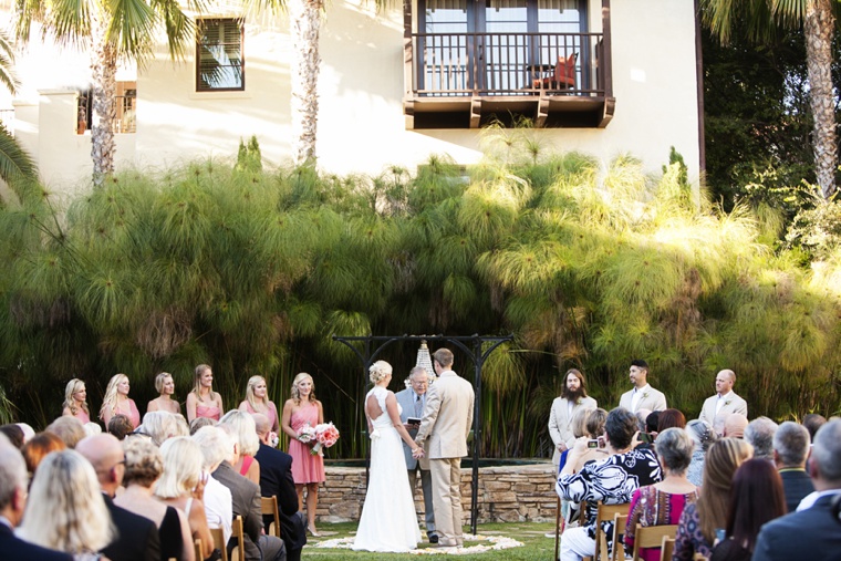 A Vintage & Elegant San Diego Wedding via TheELD.com