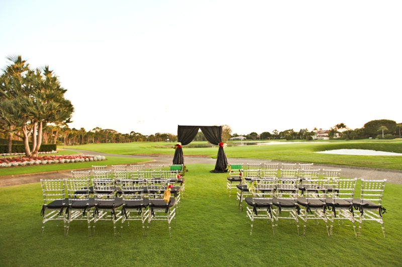 Modern Pink and Black Wedding Ideas via TheELD.com