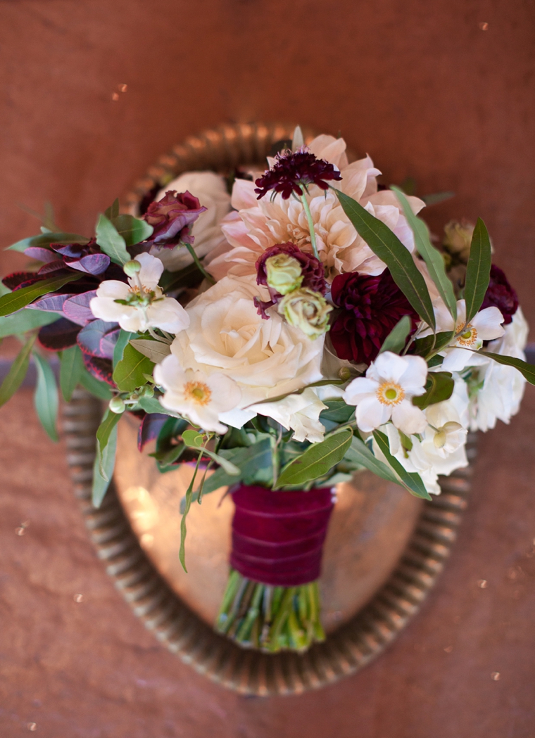 A Romantic Cranberry, Maroon & Blush Wedding via TheELD.com