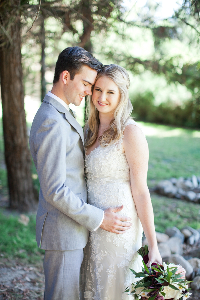 A Romantic Cranberry, Maroon & Blush Wedding via TheELD.com