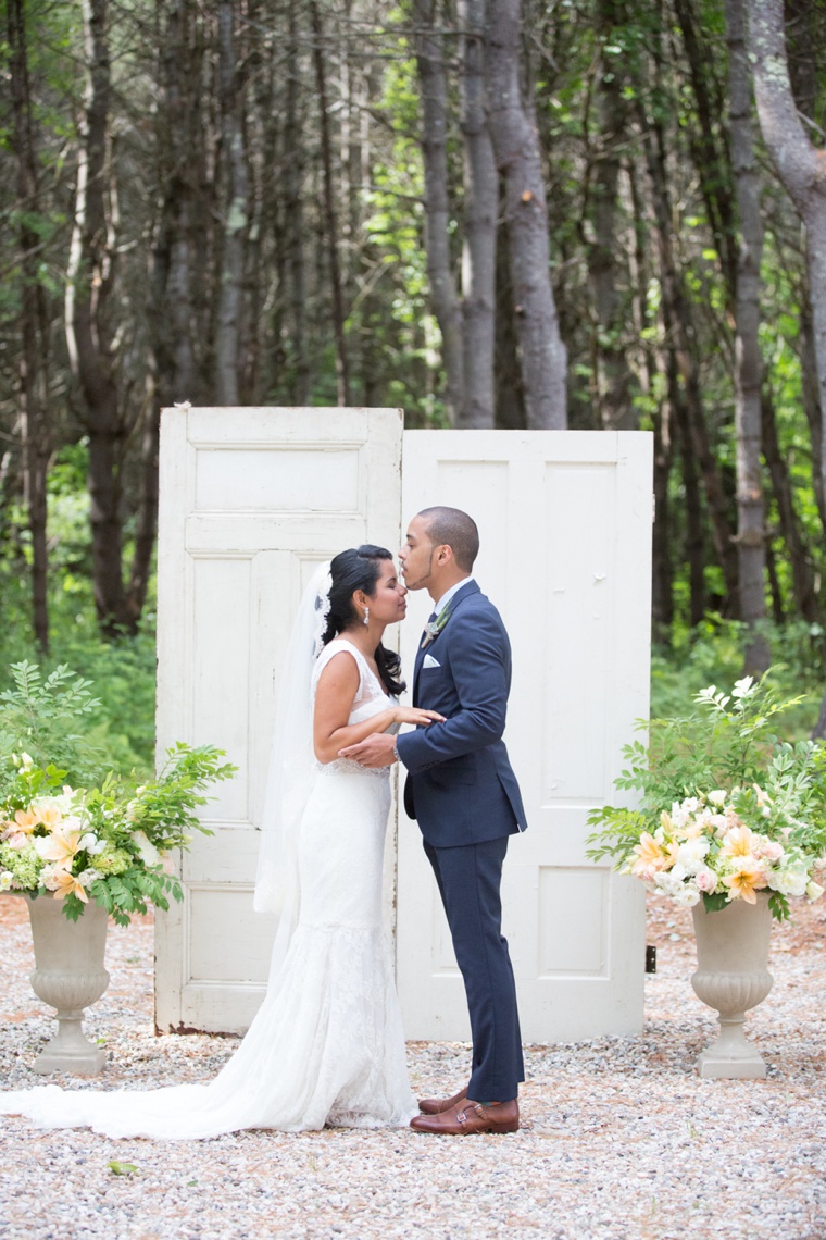 Rustic & Modern Maine Wedding via TheELD.com