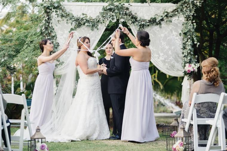 10 Ways To Have A Personal & Unique Wedding via TheELD.com