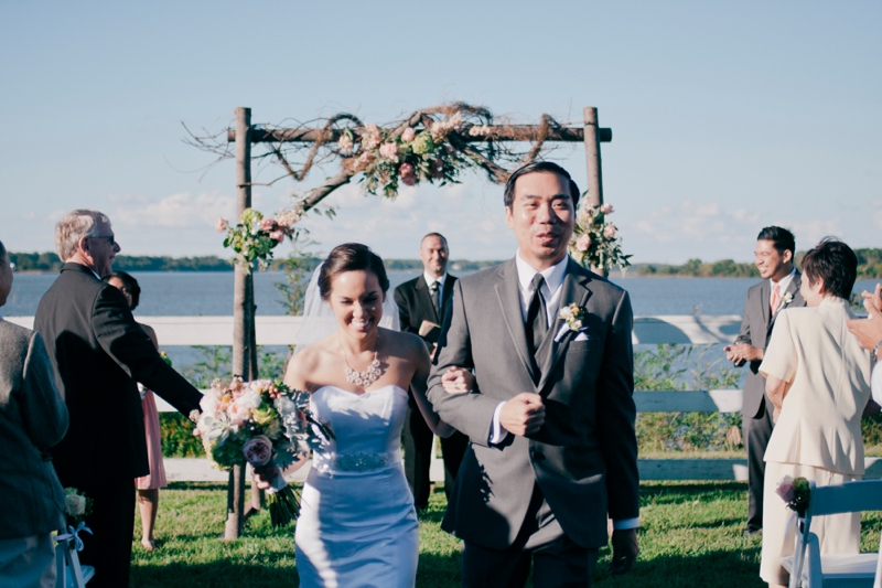 A Blush and Sage Virginia Wedding via TheELD.com