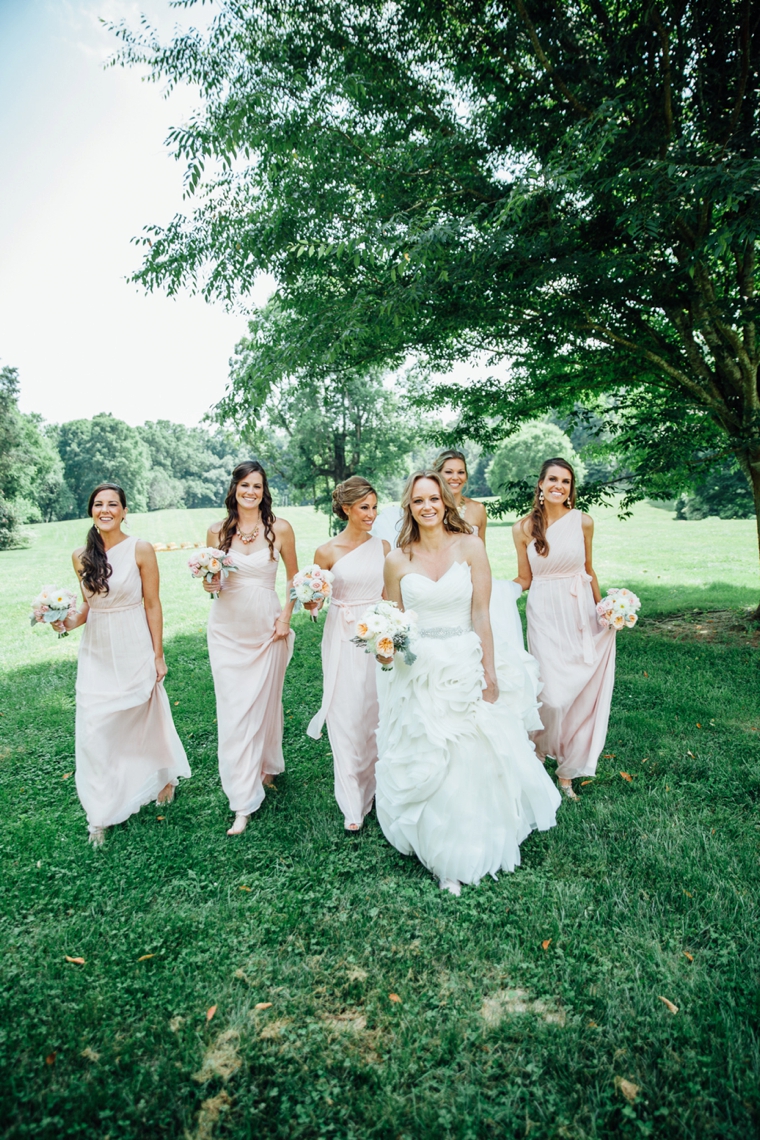 A Rustic & Romantic Atlanta Wedding via TheELD.com