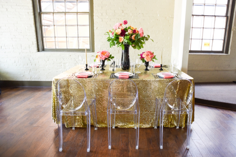 Chic Modern Pink and Orange Wedding Ideas via TheELD.com