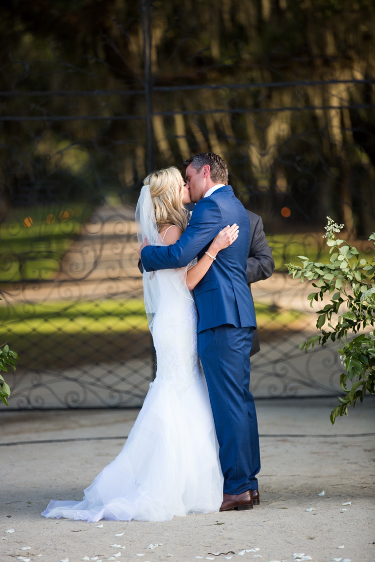 A Romantic Charleston Wedding via TheELD.com