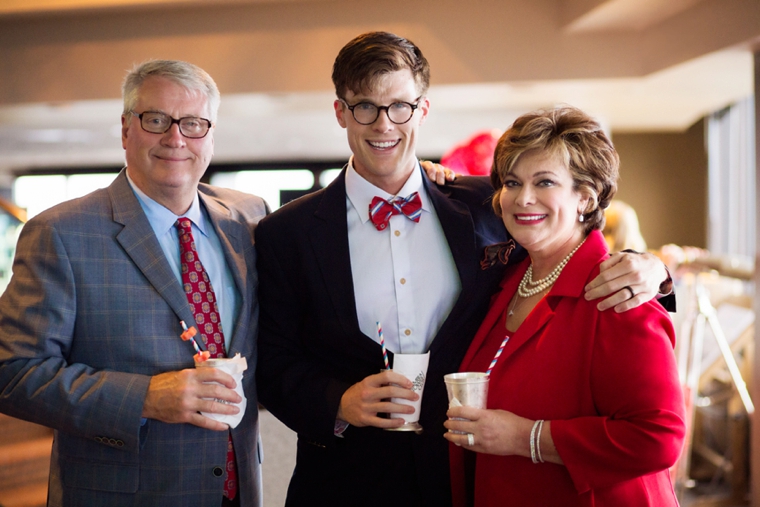 A Red, White, & Blue Rehearsal Dinner via TheELD.com