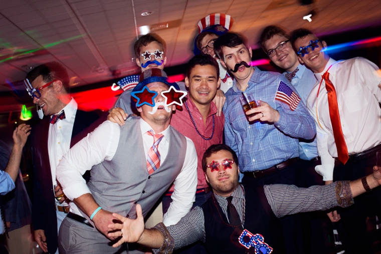 A Red, White, & Blue Rehearsal Dinner via TheELD.com