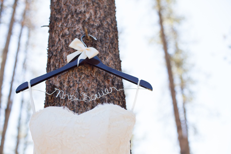 A Rustic Purple Colorado Wedding via TheELD.com