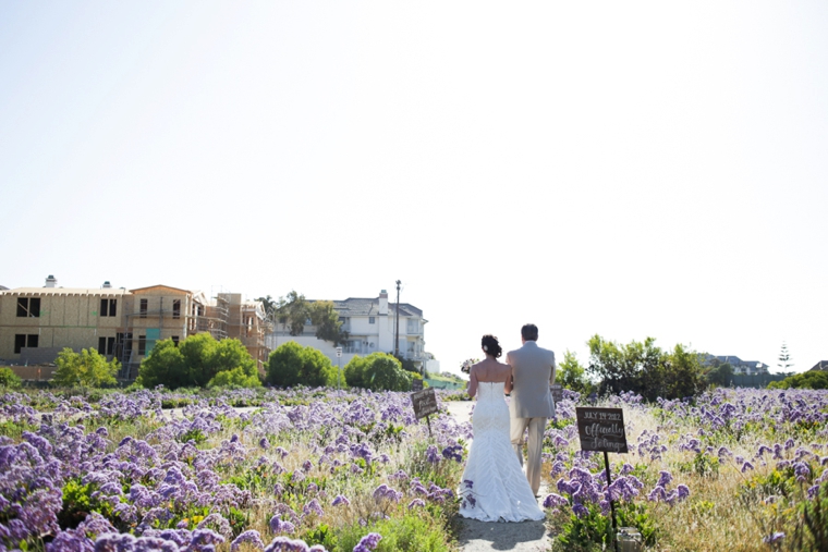 A Nature Inspired Oceanside Wedding via TheELD.com