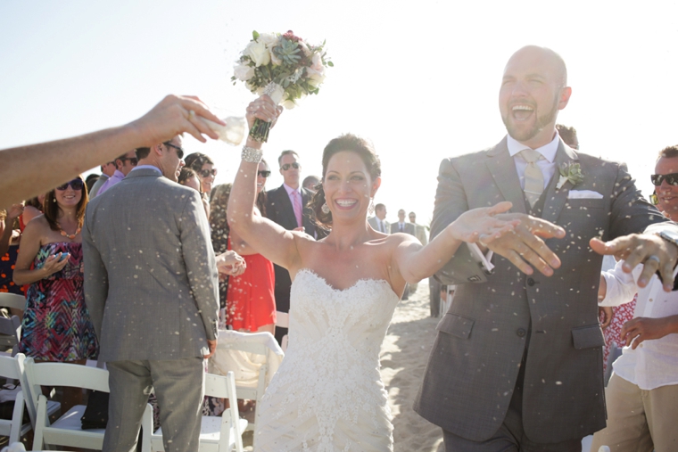 A Nature Inspired Oceanside Wedding via TheELD.com