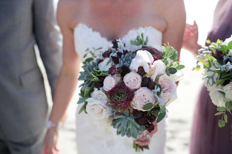 A Nature Inspired Oceanside Wedding via TheELD.com