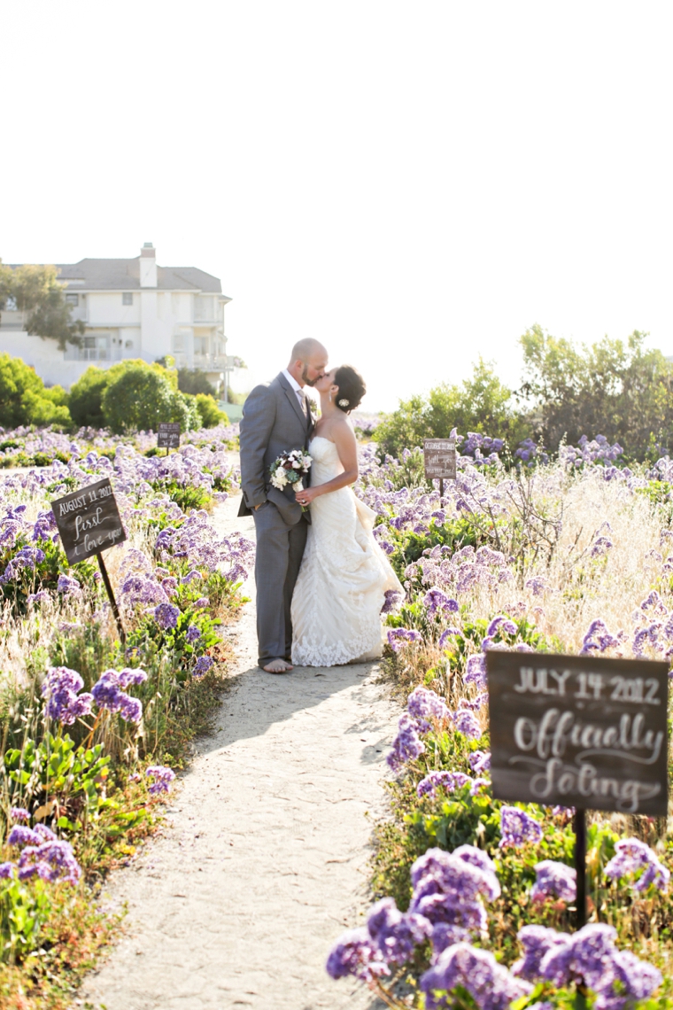 A Nature Inspired Oceanside Wedding via TheELD.com