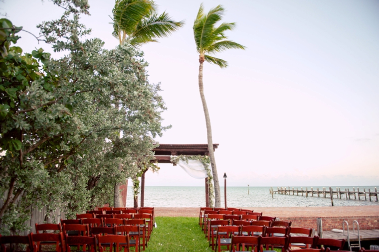 A Romantic Oceanside Wedding In The Keys via TheELD.com