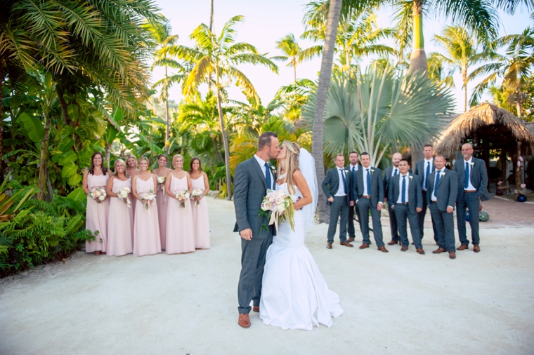 A Romantic Oceanside Wedding In The Keys via TheELD.com