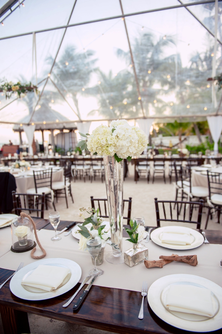 A Romantic Oceanside Wedding In The Keys via TheELD.com