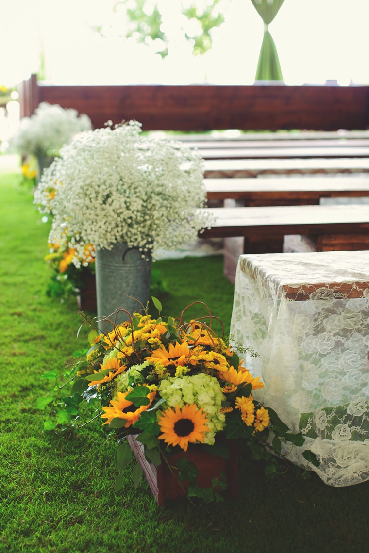 A Yellow and Blue Rustic Florida Wedding via TheELD.com