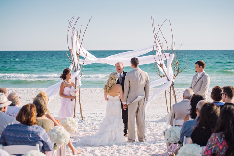 An Elegant Beach Wedding via TheELD.com