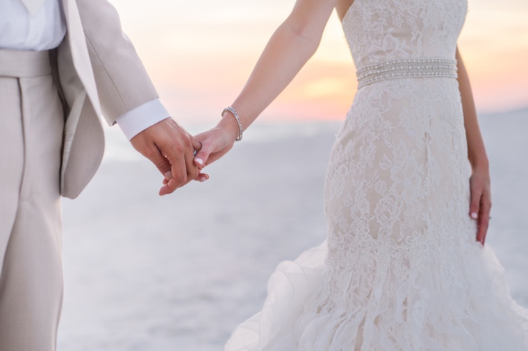 An Elegant Beach Wedding via TheELD.com