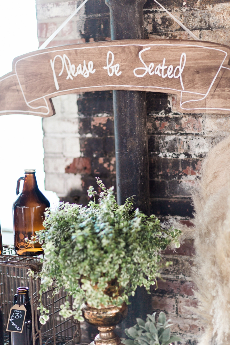 Fun & Eclectic Foodie Wedding Ideas via TheELD.com