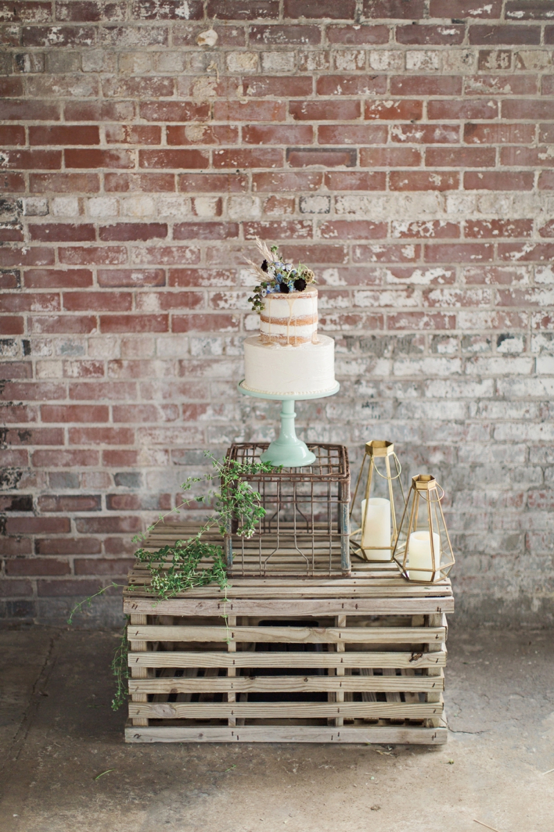 Fun & Eclectic Foodie Wedding Ideas via TheELD.com