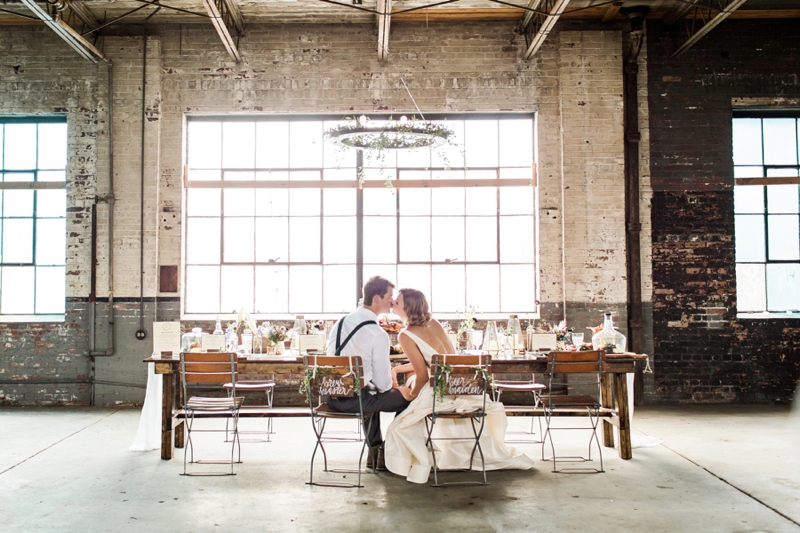 Fun & Eclectic Foodie Wedding Ideas via TheELD.com