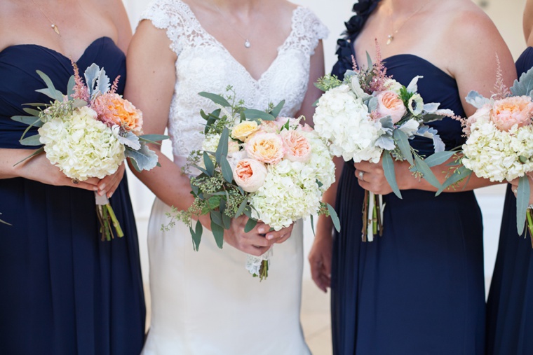 A Classic, Navy and Blush Oklahoma Wedding via TheELD.com