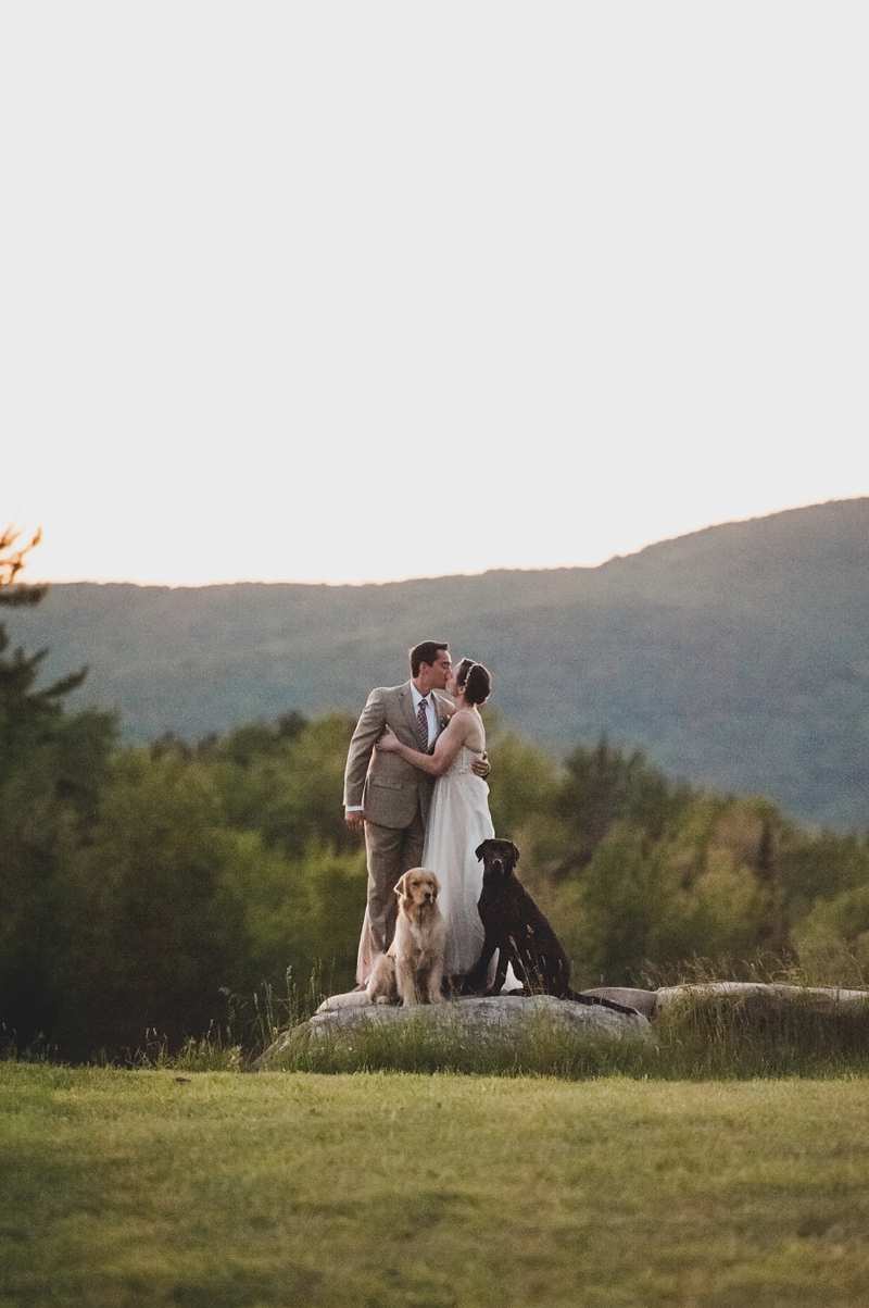 A Natural and Enchanting Vermont Wedding via TheELD.com