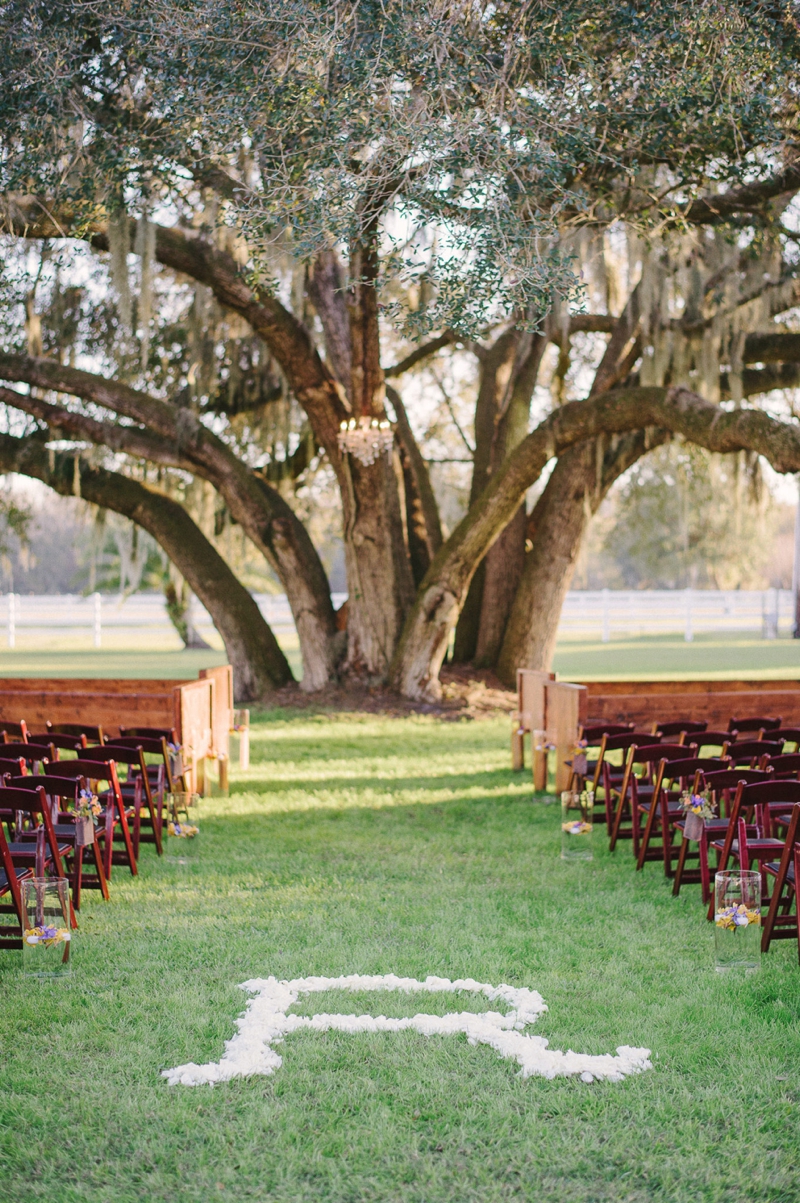 Rustic Elegant Wedding Ideas via TheELD.com