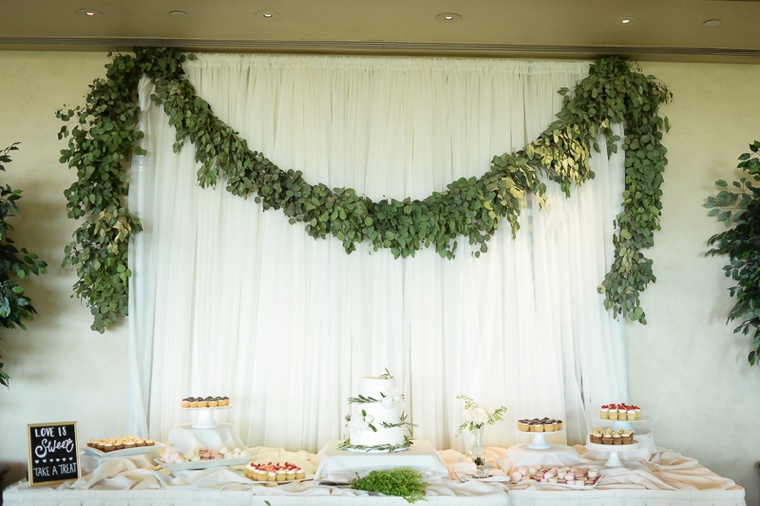 A Romantic & Elegant Las Vegas Wedding via TheELD.com