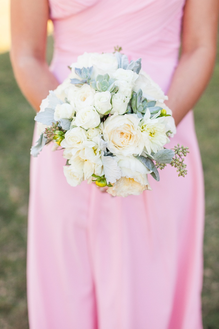 Vintage Blush Tennessee Wedding via TheELD.com