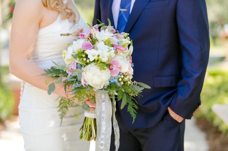 A Vintage 1920s Inspired Wedding via TheELD.com