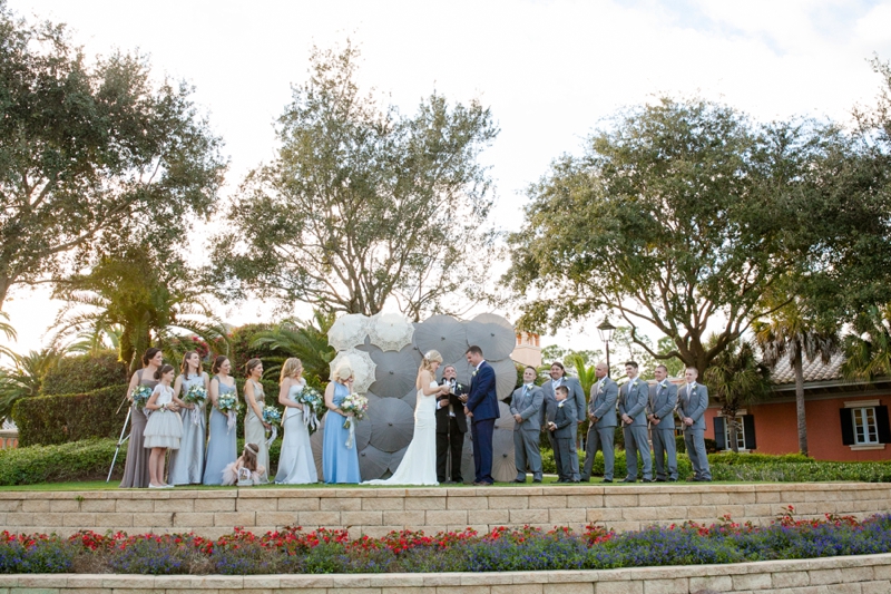 A Vintage 1920s Inspired Wedding via TheELD.com