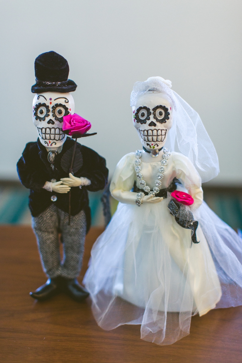 An Elegant Pink Halloween Wedding via TheELD.com