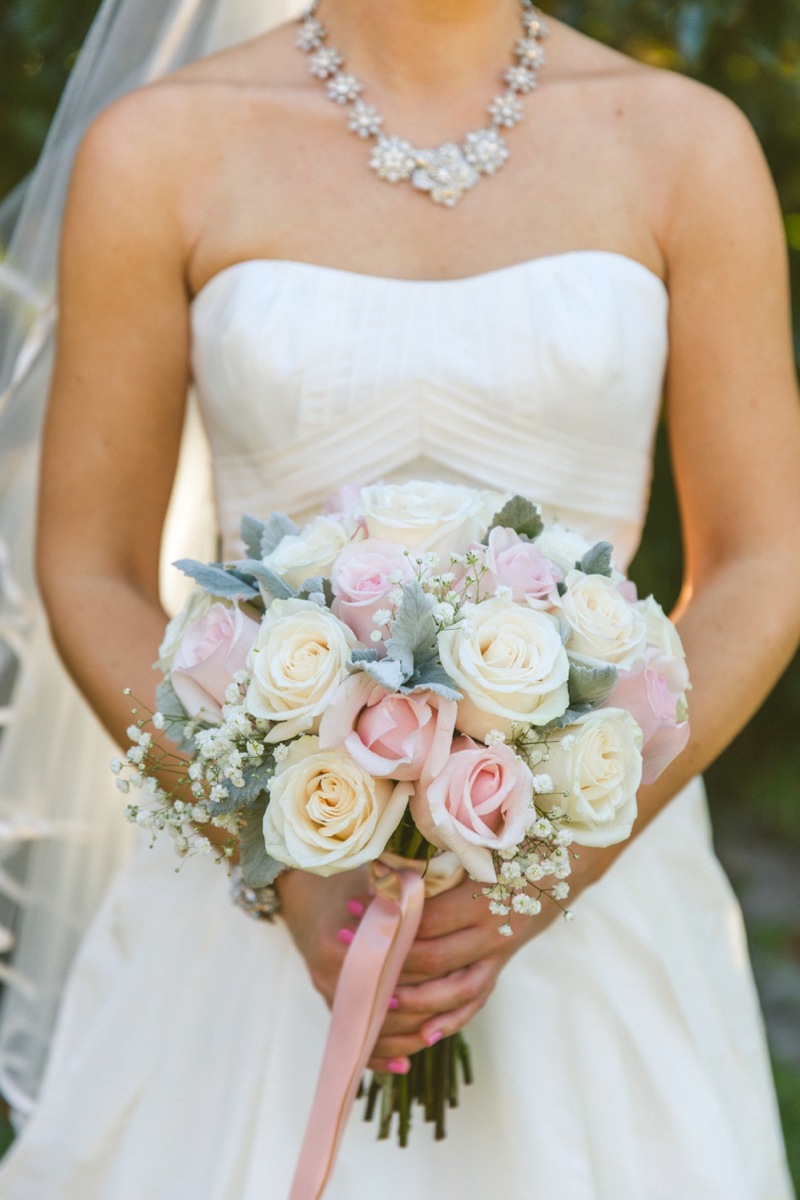 An Elegant Pink Halloween Wedding via TheELD.com