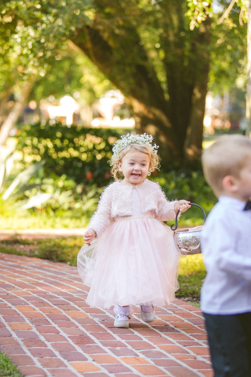 An Elegant Pink Halloween Wedding via TheELD.com