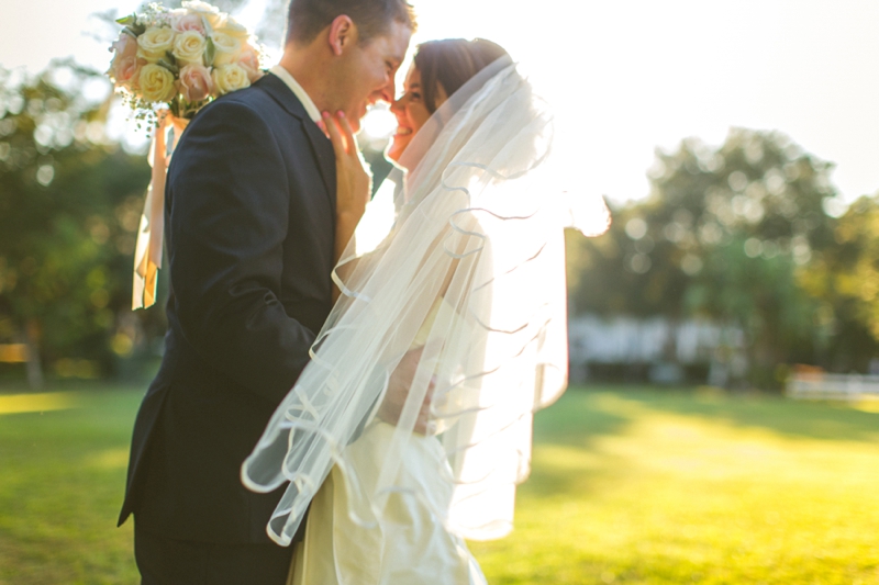 An Elegant Pink Halloween Wedding via TheELD.com