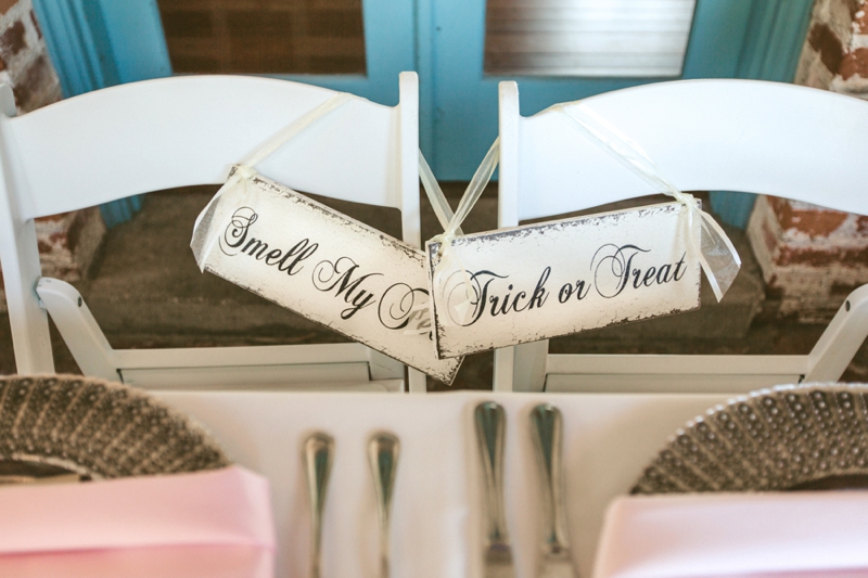 An Elegant Pink Halloween Wedding via TheELD.com