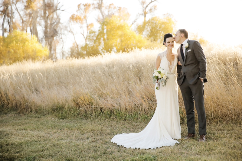 An Elegant & Rustic Nevada Wedding via TheELD.com