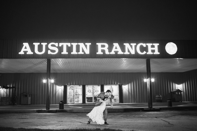 A Rustic Organic Dallas Wedding via TheELD.com