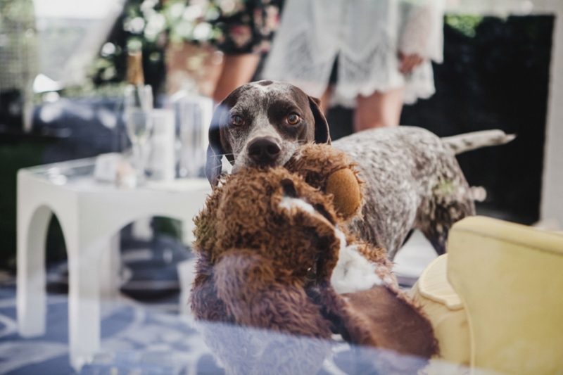 Stylish Black & White Palm Springs Wedding via TheELD.com