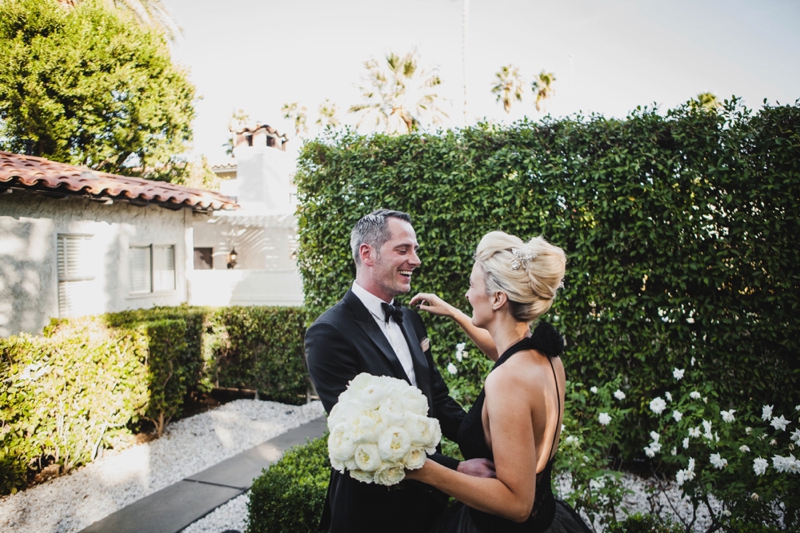 Stylish Black & White Palm Springs Wedding via TheELD.com