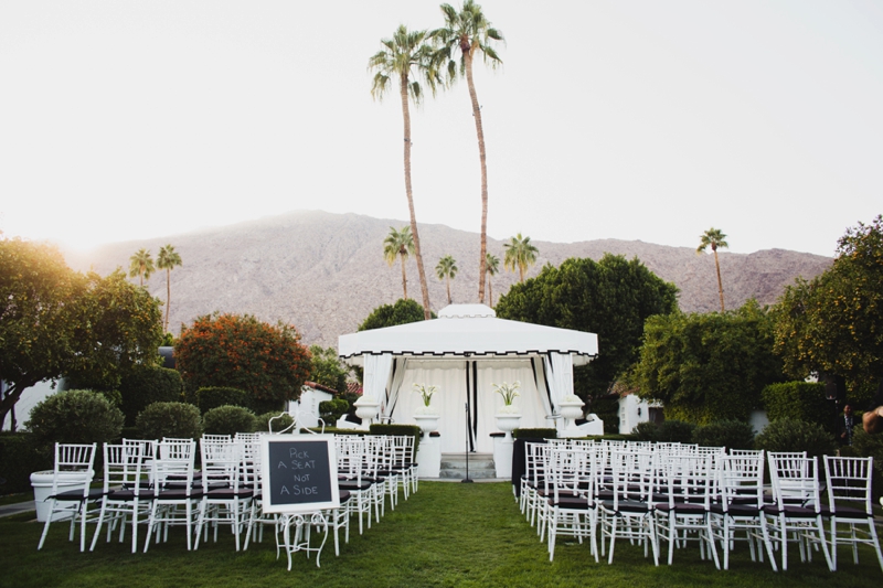 Stylish Black & White Palm Springs Wedding via TheELD.com