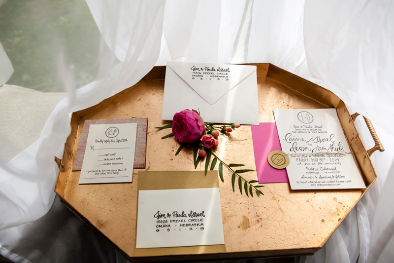 Vintage Chic Nashville Wedding via TheELD.com