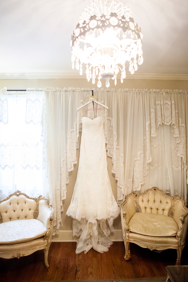 Vintage Chic Nashville Wedding via TheELD.com