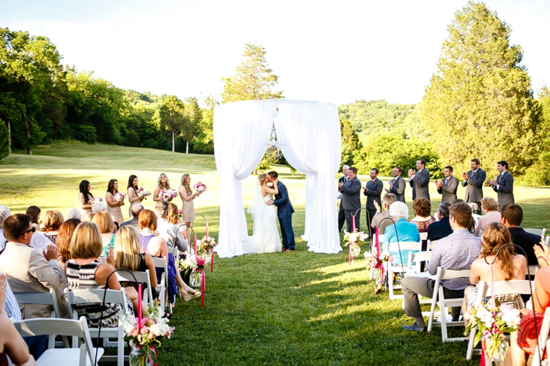 Vintage Chic Nashville Wedding via TheELD.com